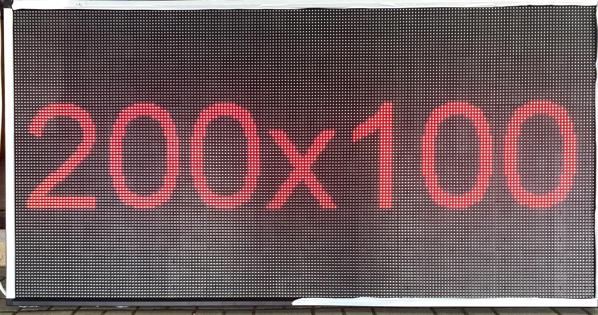 Led reklamna tabula 200x100 červena wifi